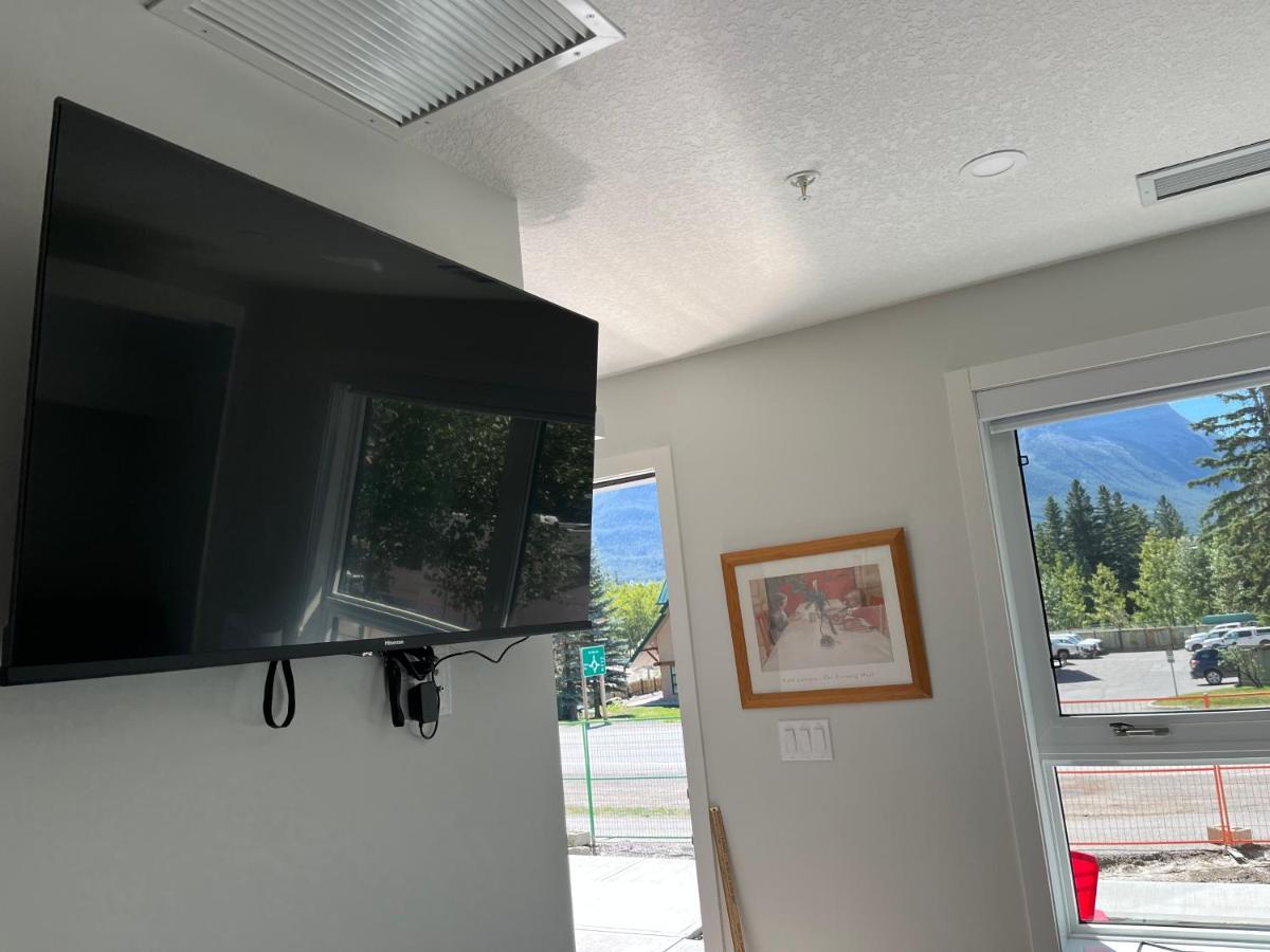 Mountain View Studio In Town Canmore Luaran gambar